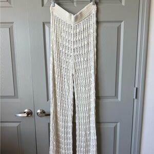 Abercrombie & Fitch Crochet Coverup Pant // Size Medium Long // Worn once